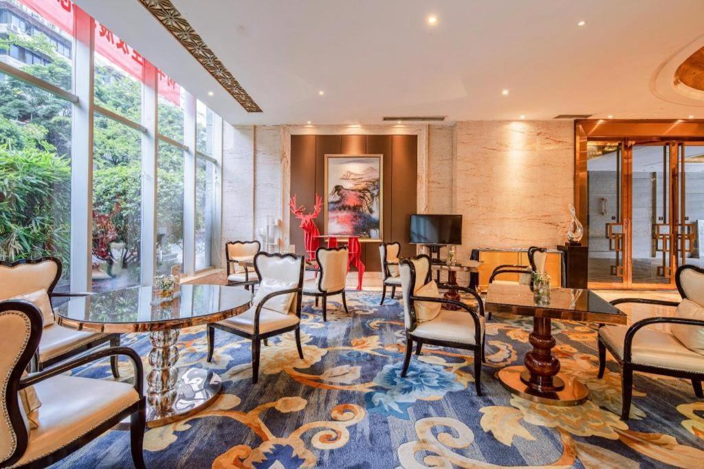 Chengdu Rising Butterfly Hotel Extérieur photo