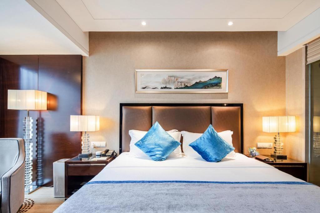 Chengdu Rising Butterfly Hotel Extérieur photo