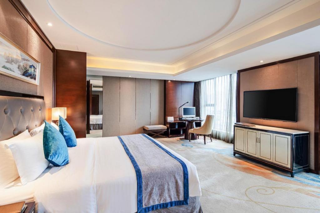 Chengdu Rising Butterfly Hotel Extérieur photo
