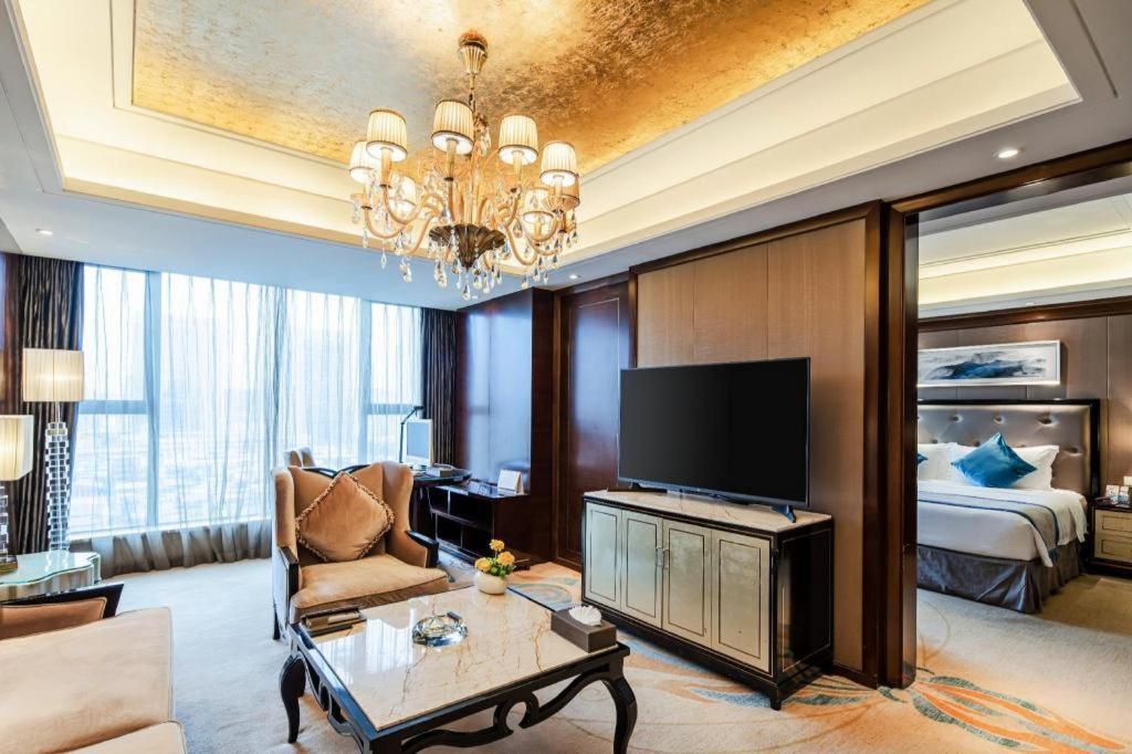 Chengdu Rising Butterfly Hotel Extérieur photo