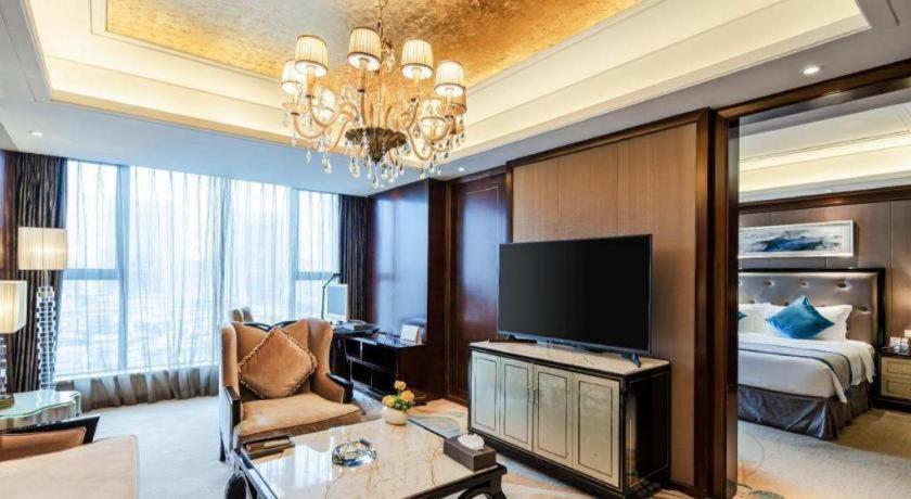 Chengdu Rising Butterfly Hotel Extérieur photo