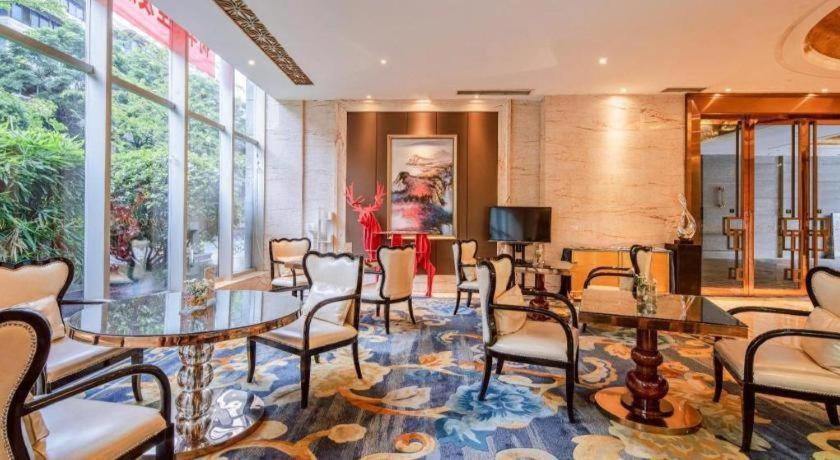 Chengdu Rising Butterfly Hotel Extérieur photo